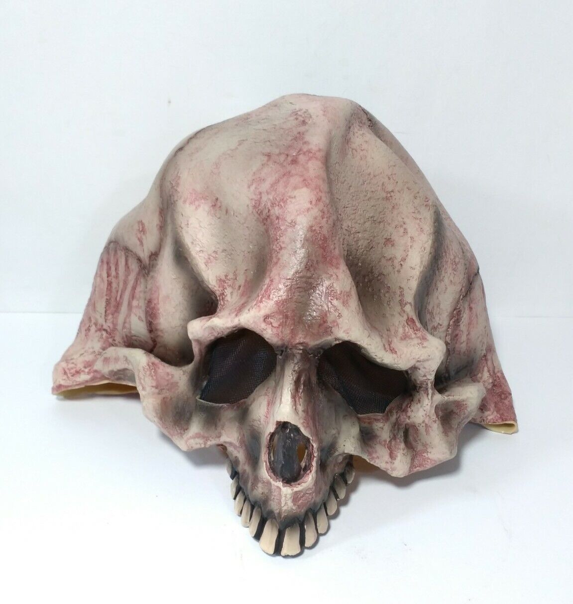 2006 Disguise Sunken Skull Adult Mask Halloween 