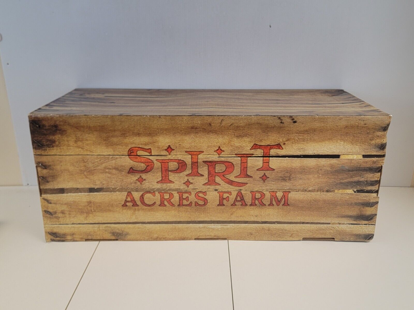 SPIRIT HALLOWEEN Store Exclusive Display Sign/Box Bloody Box ACRES FARM 2018