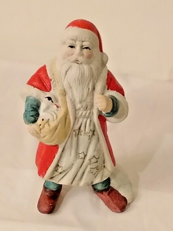 Santa Claus  figurine unbranded multicolor ceramic 4.5 in tall