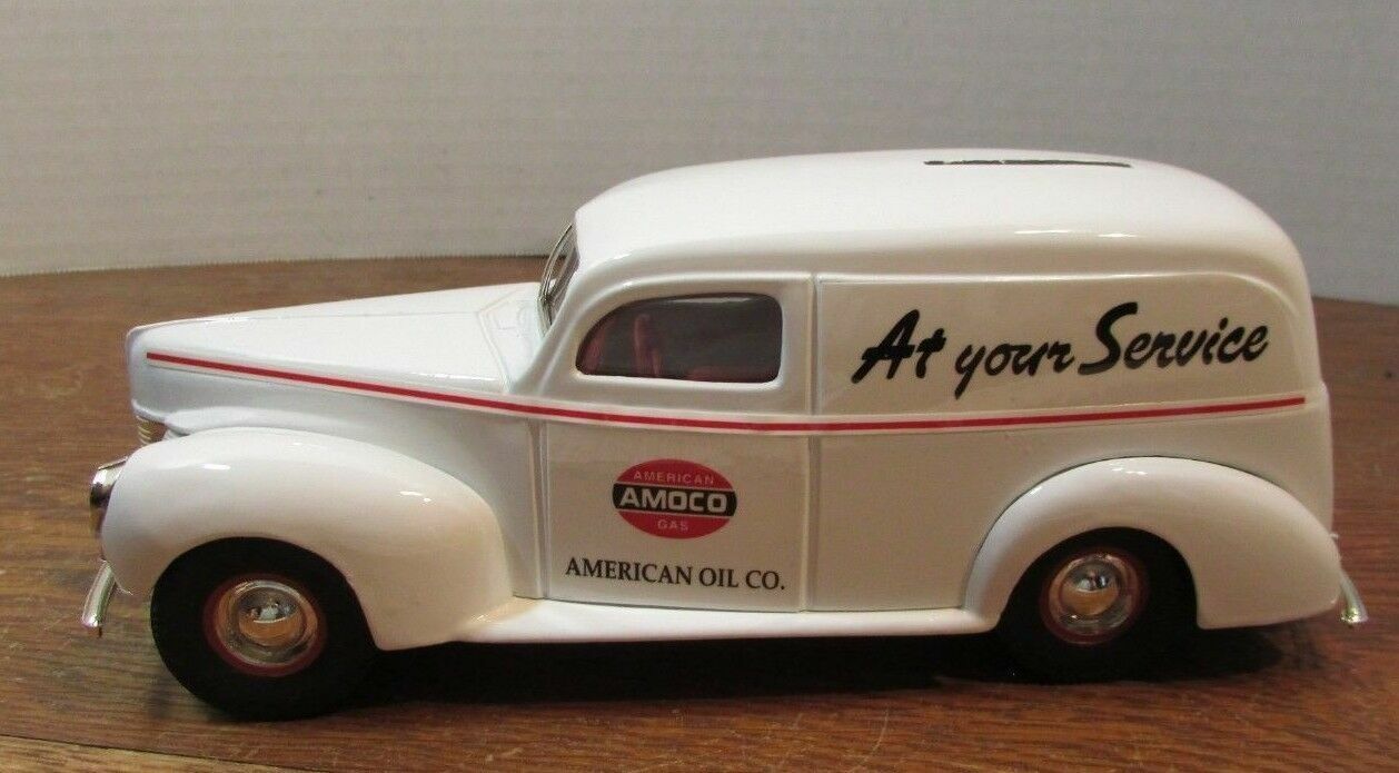 amoco collectible  die cast BANK \
