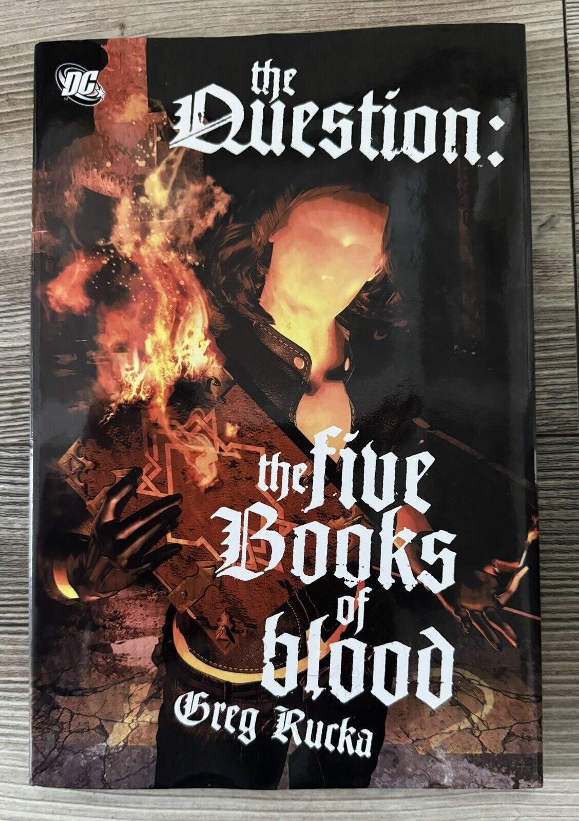 The Question The Five Books of Blood 2008 DC Hardcover - NEW NEVER READ