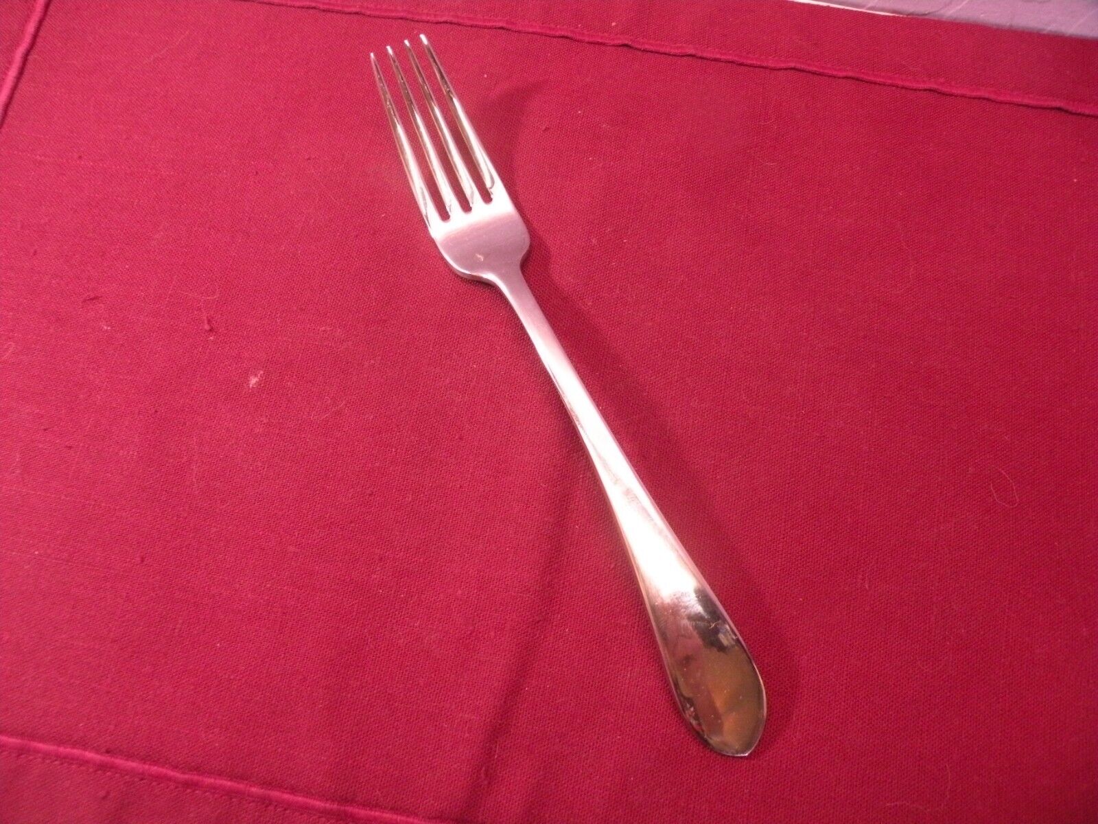 Towle BOSTON ANTIQUE Pattern 18-10 Stainless Glossy DINNER FORK 7-5/8\