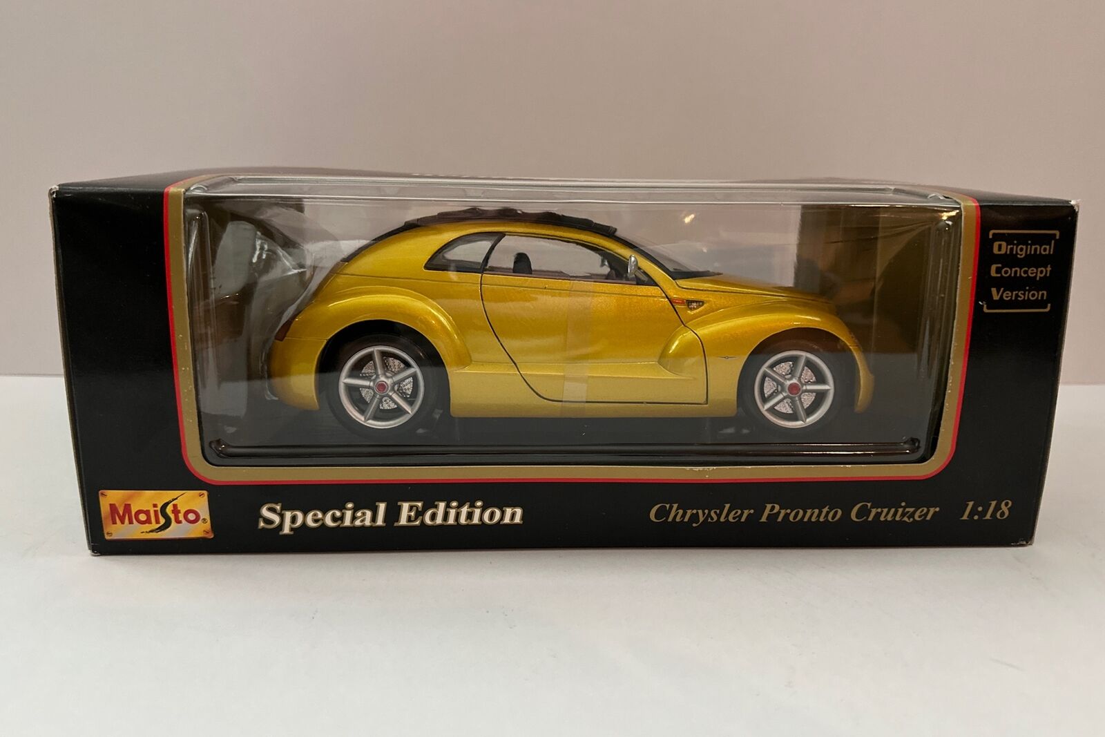 Chrysler Pronto Cruizer - Yellow Maisto Special Edition 1:18 - Concept Car