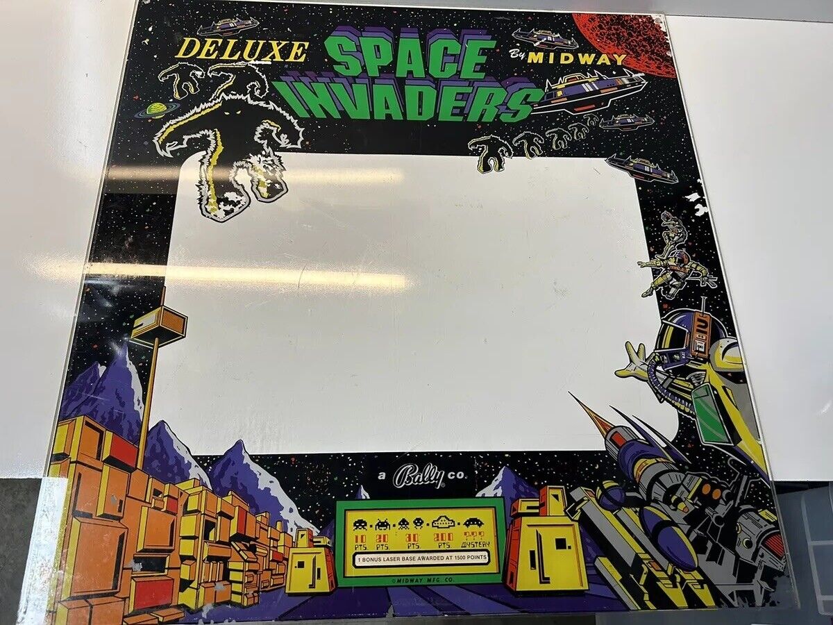 Space Invaders Deluxe Arcade Plastic Bezel original