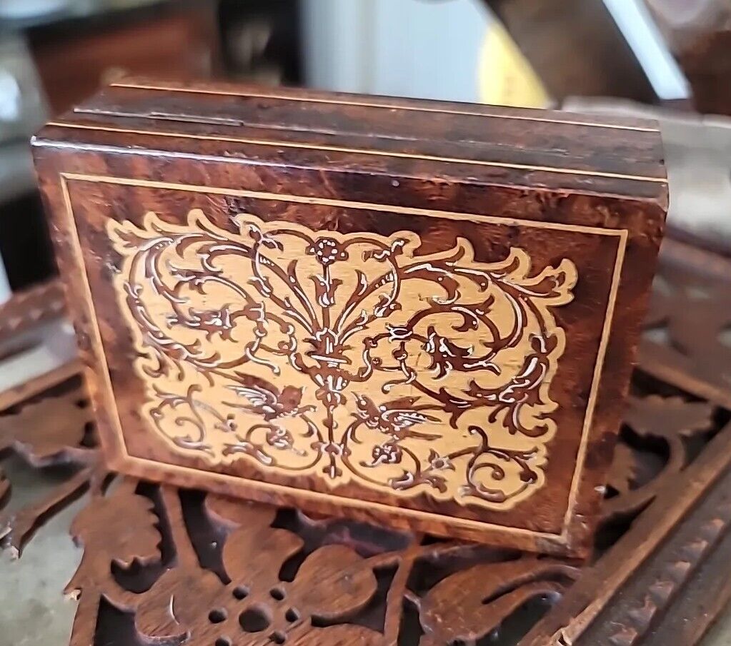 Antique Box Handmade Inlaid Wood France 1800s Fine Detail Exquisite 3 3/4×2 3/4\