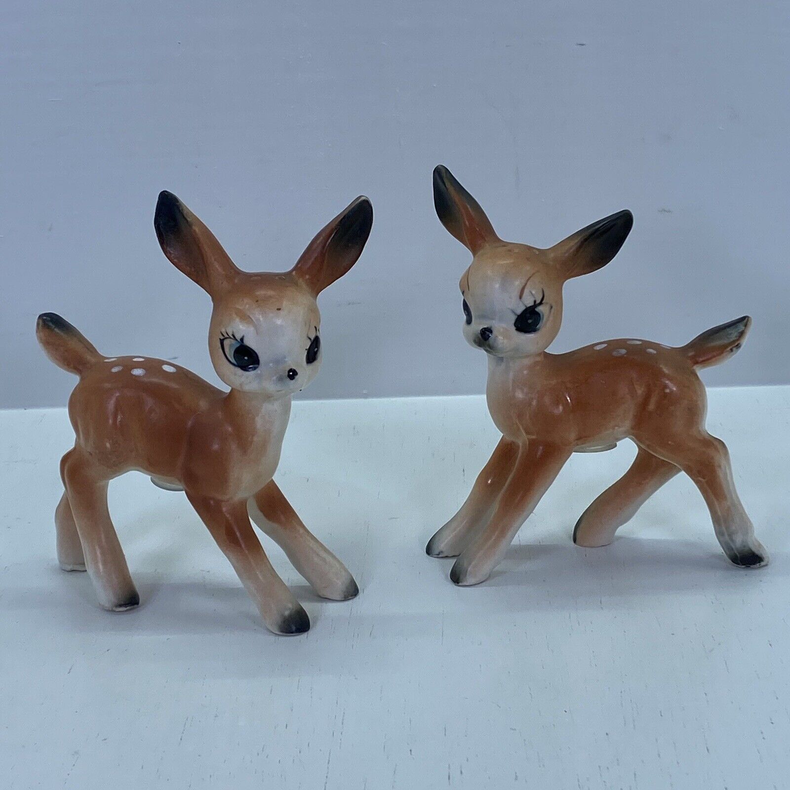 Vintage Thrifco Japan Ceramic Big Eye Baby Deer Bambi Salt & Pepper Shakers Read