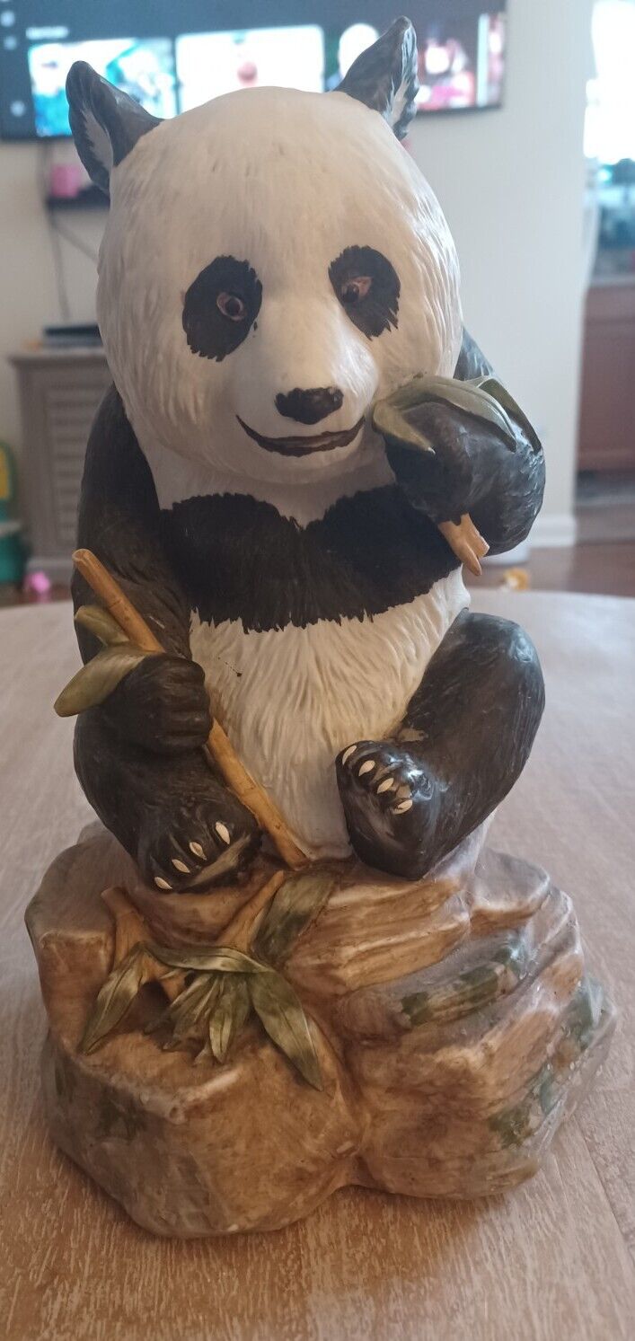 Panda Figurine Vintage Royal Crown # 15 Of 1000 Rare Good Condition Porcelain