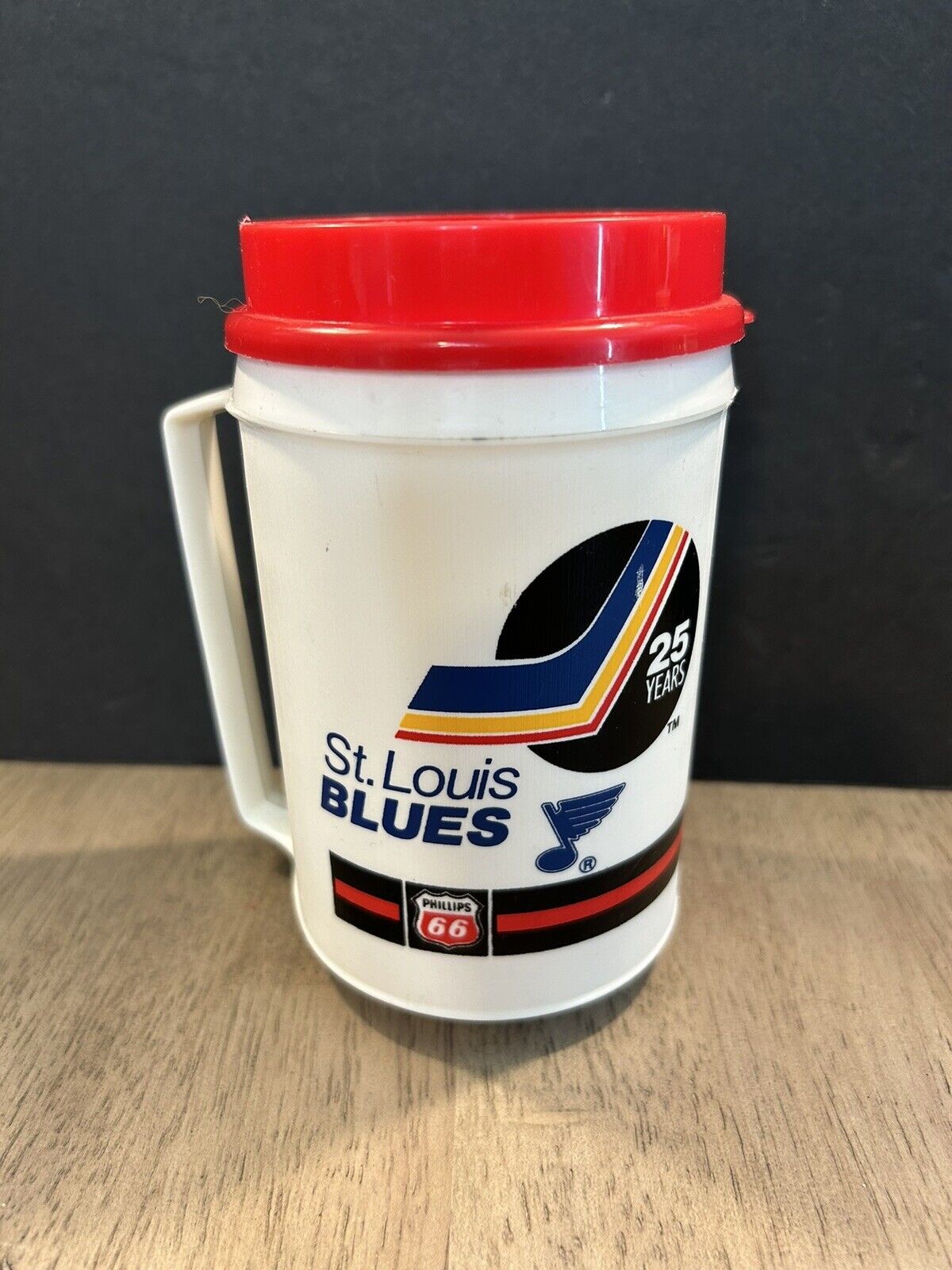 St. Louis Blues Refillable Cup with Lid