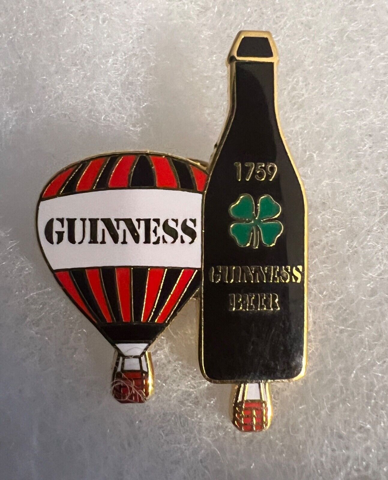 Guinness Lapel Pin Hot Air Balloon St James Gate , Dublin Irish Stout Collectors