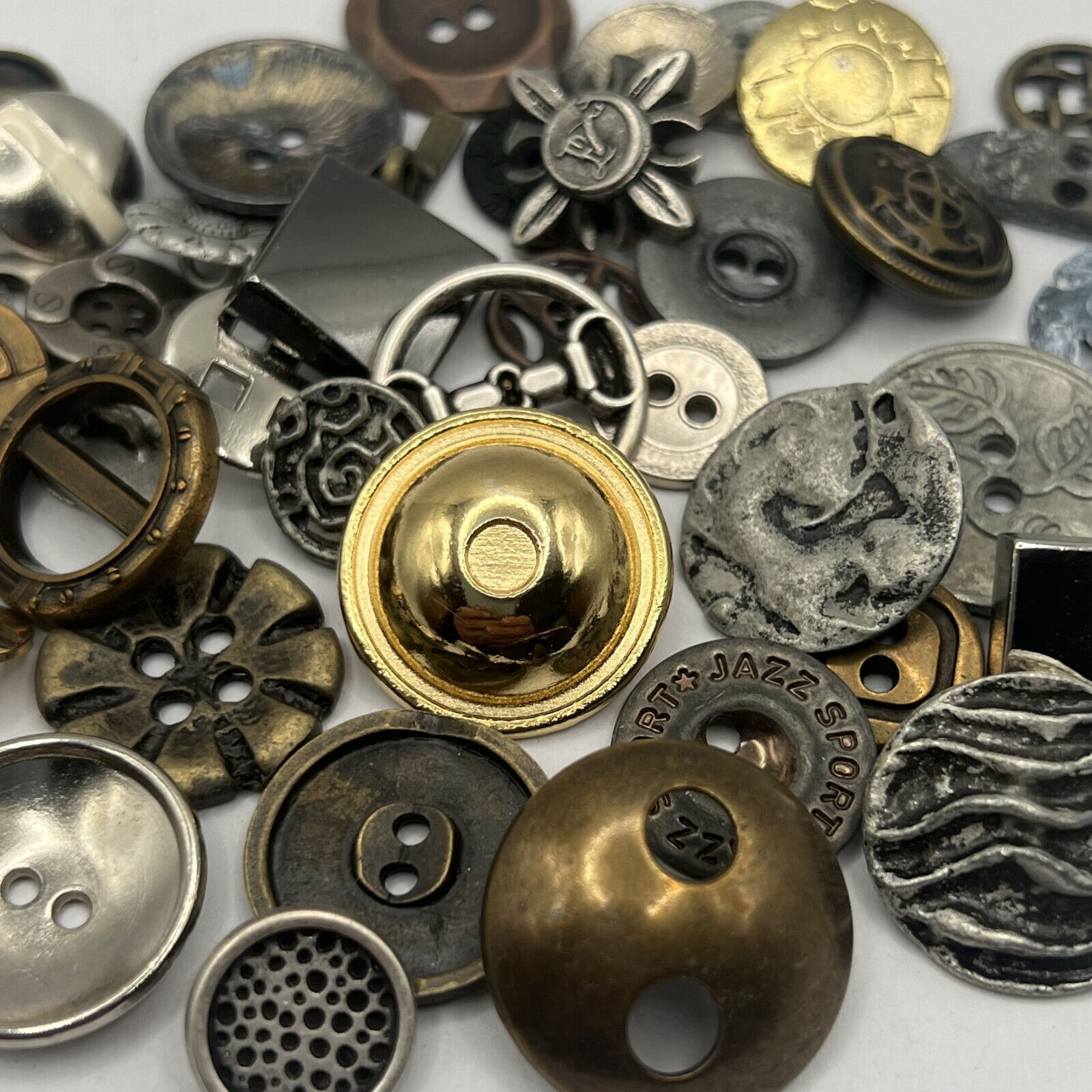 Rare Mix 100 RARE MIXED LOT Of Metal Buttons OLD-VINTAGE & NEW