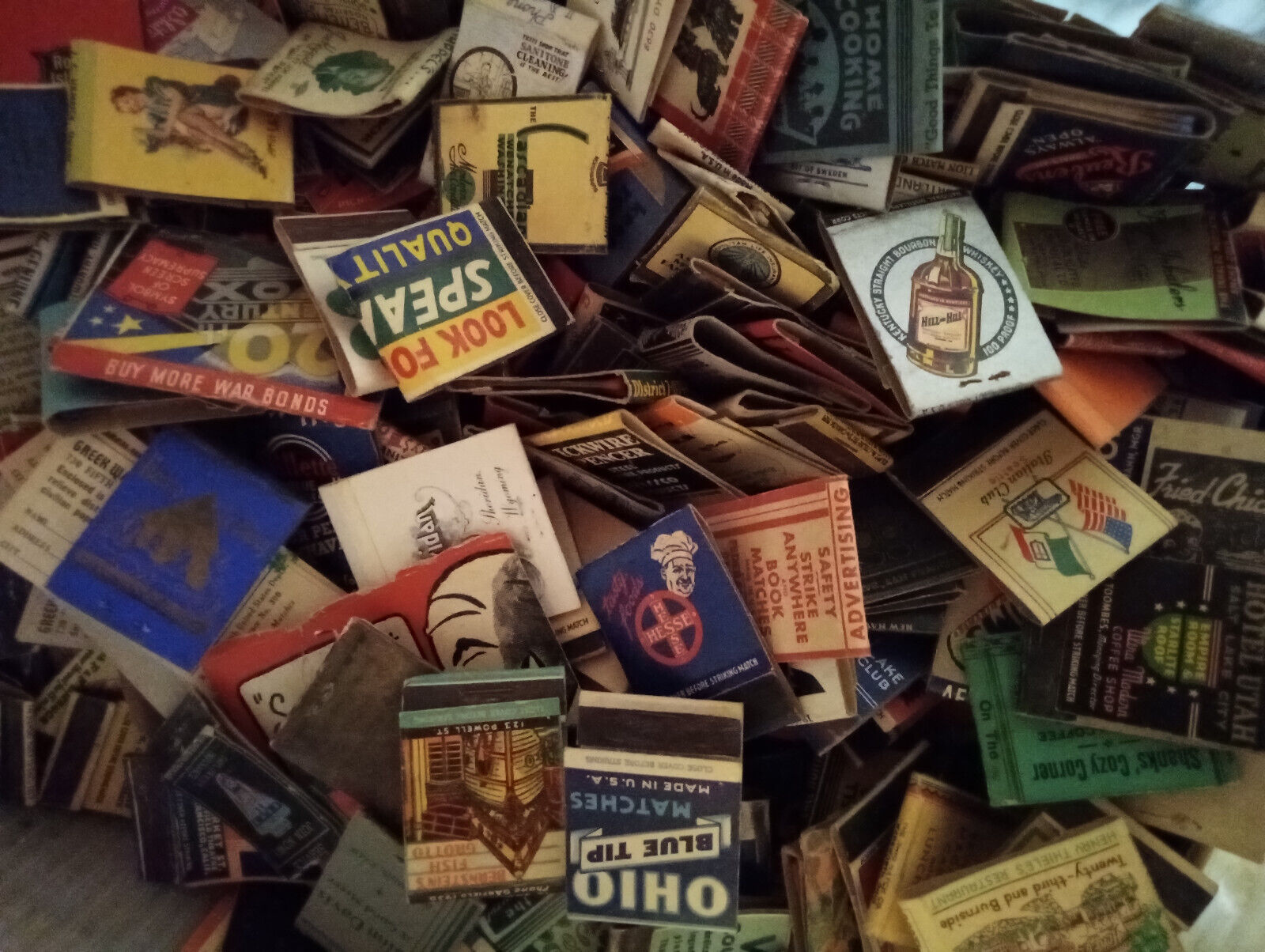 50  - 1930's  1940's  VINTAGE LOT OF MATCHBOOKS & MATCH COVERS - NO NEW STUFF :)