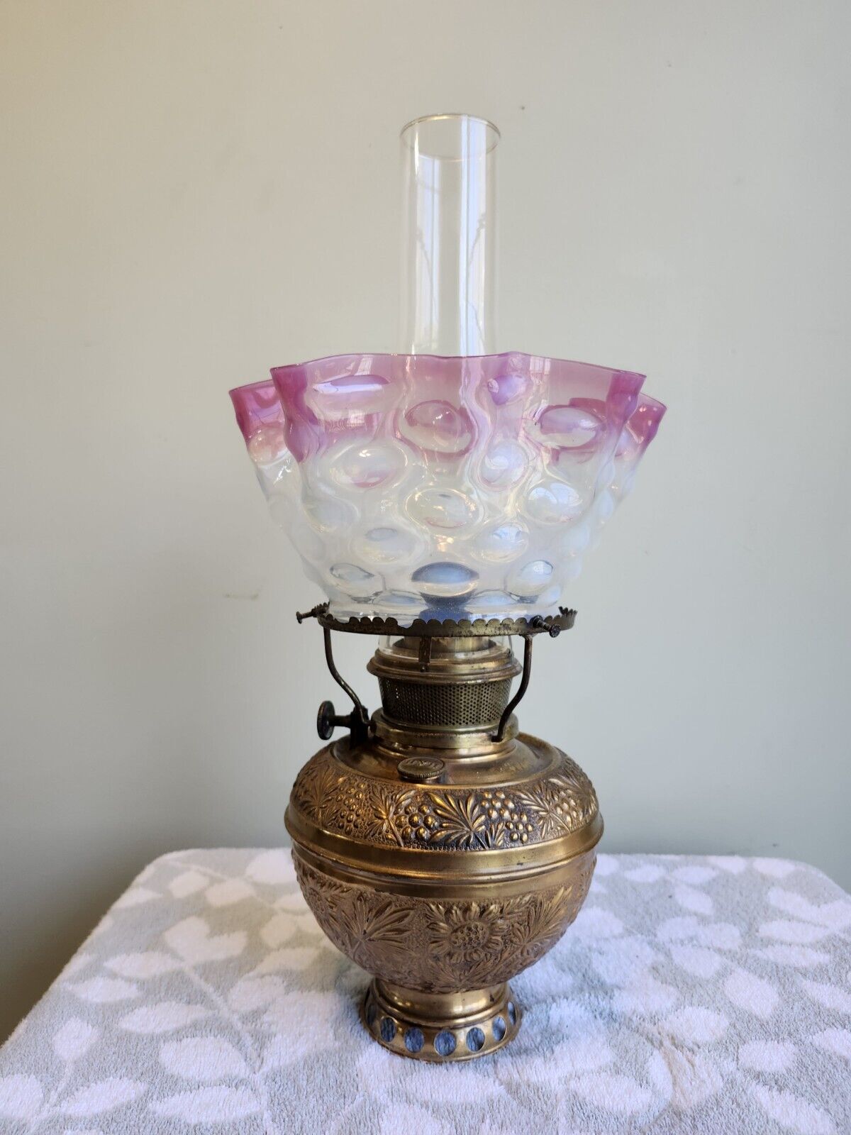Antique Victorian Brass  Bradley Hubbard Oil Lamp 