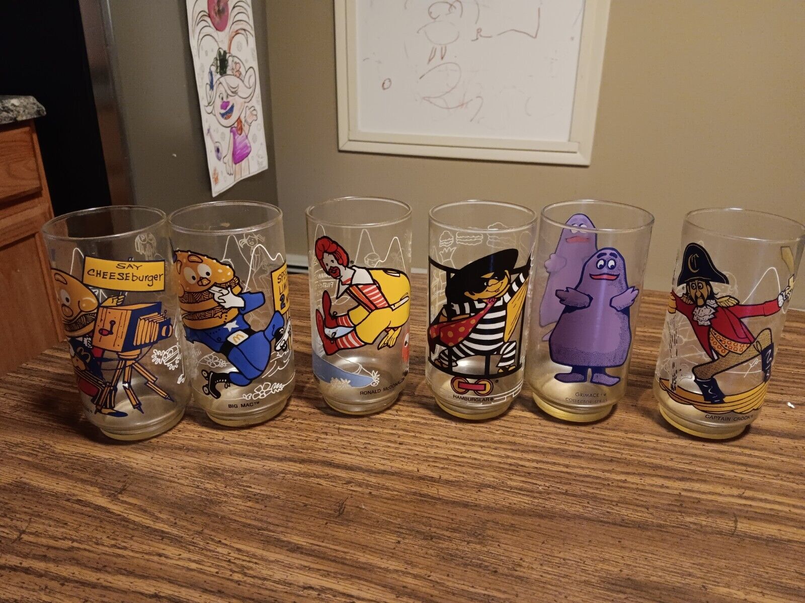 VINTAGE SET OF 6 1977 MCDONALDS COLLECTOR SERIES GLASSES COLLECTIBLE #1
