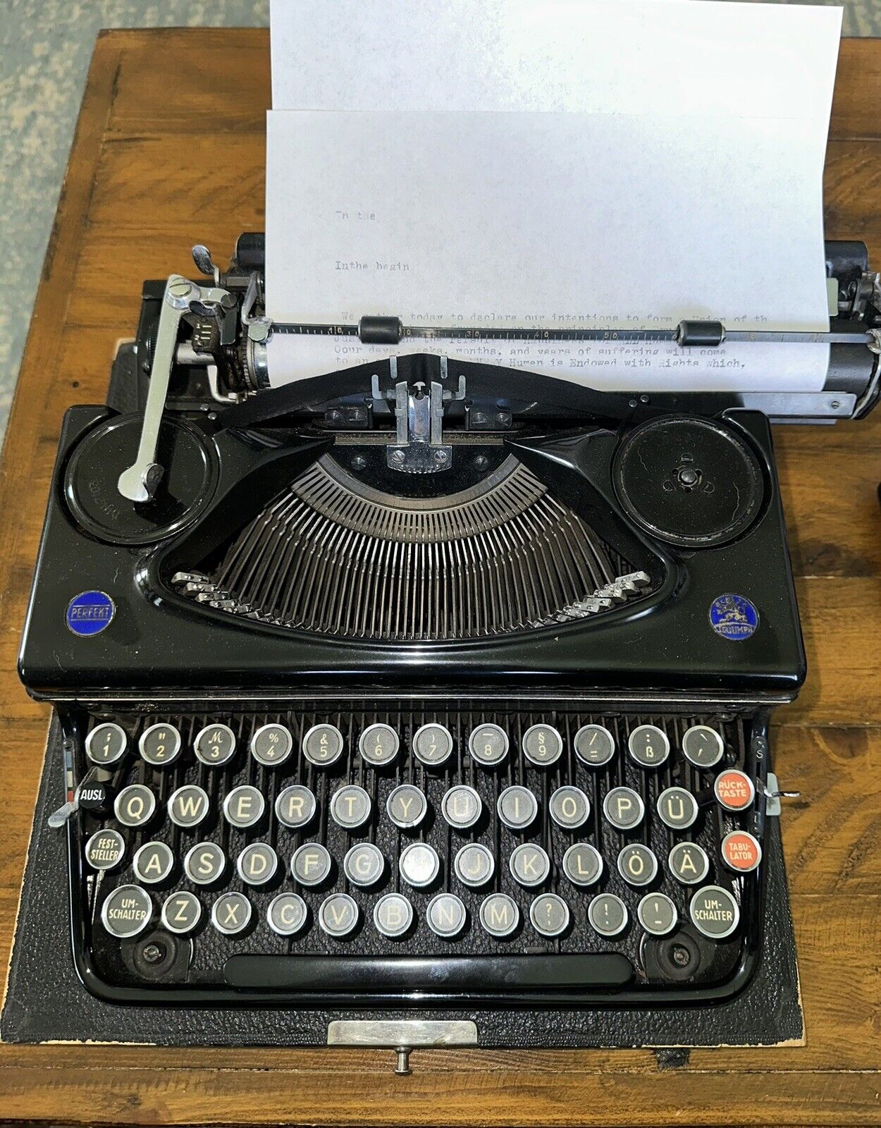 1942 German Triumph Perfekt Typewriter