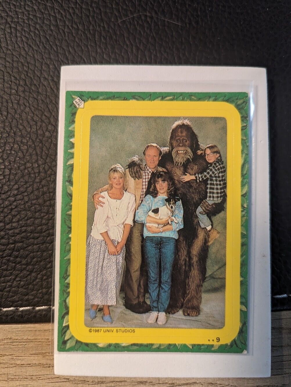 1987 Topps Harry and the Hendersons #9 Sticker