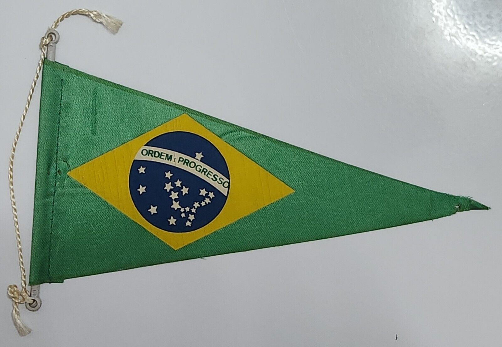 BRAZIL 🇧🇷 VINTAGE FLAG PENNANT CIRCA 1960\'s (FORMER 1960-1968 FLAG)