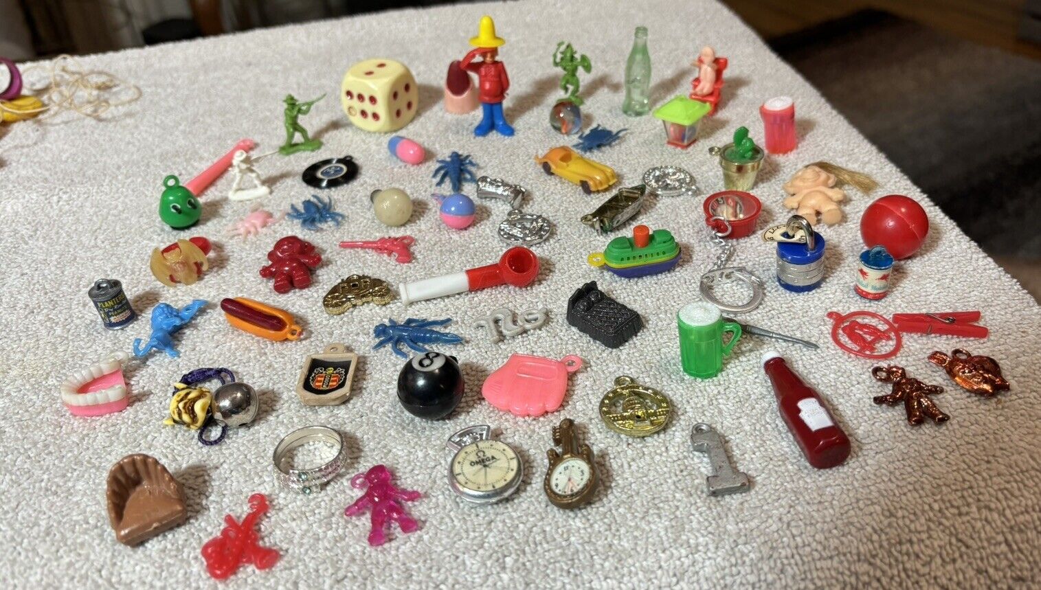 Vintage big lot of gumball, charms,prizes  , little toys, miniatures