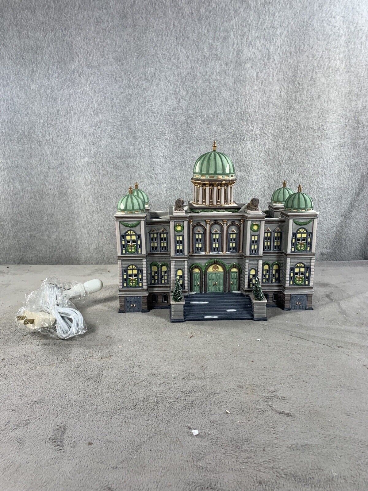 DEPT 56 CHRISTMAS IN THE CITY VILLAGE THE CAPITOL