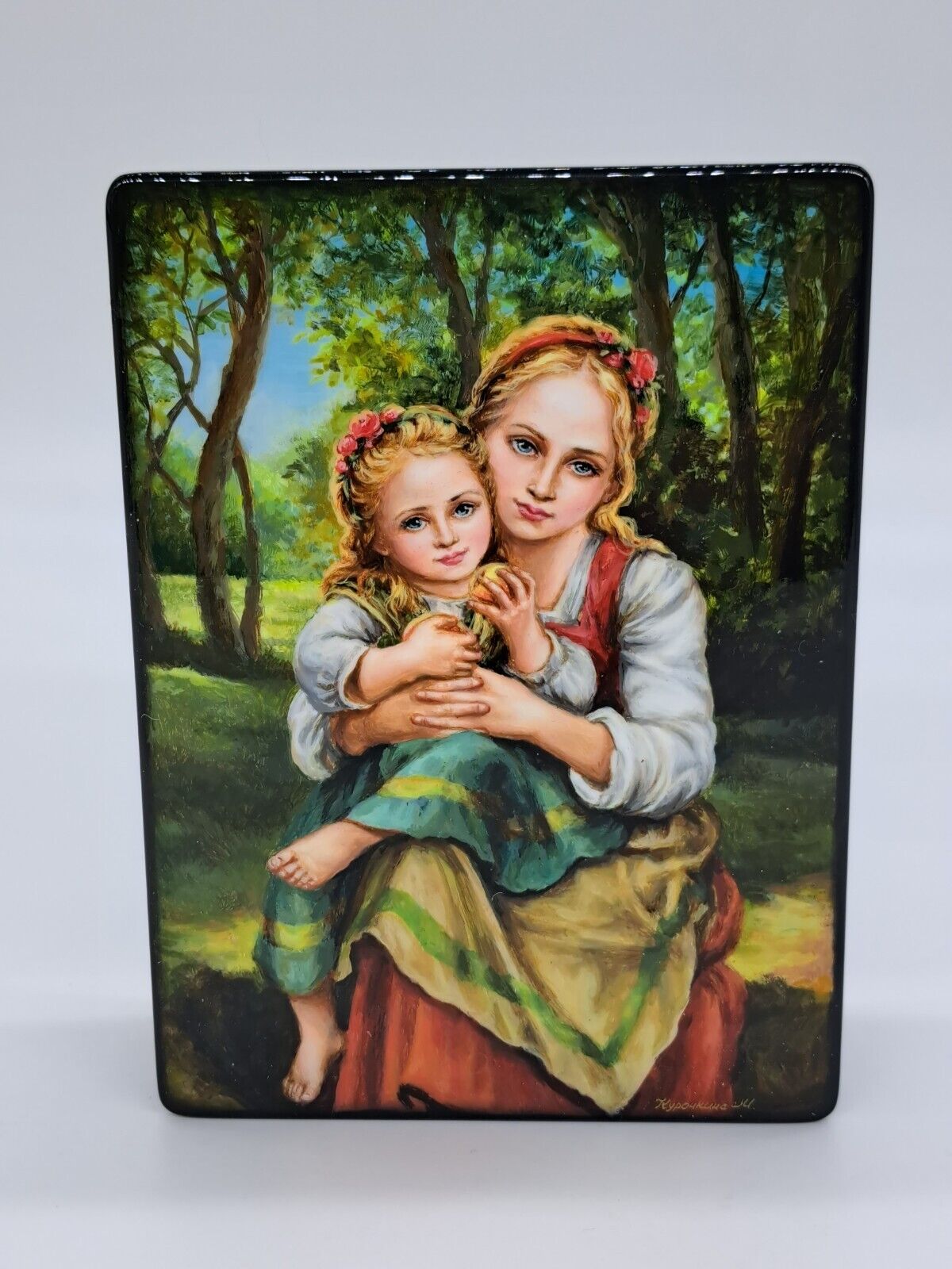 Ukrainian Lacquer miniature box “Girls” Jewelry casket Handmade in Ukraine