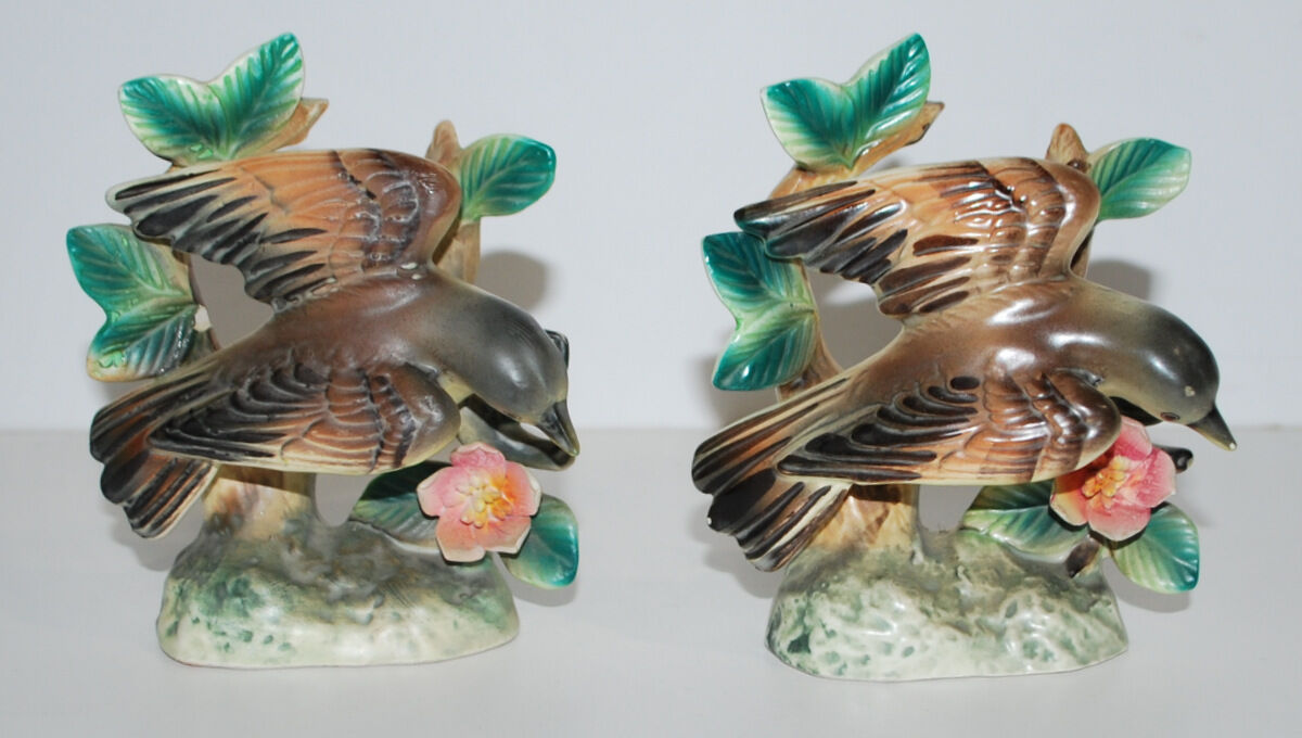 Pretty Pair of Ceramic Figurines Swallows Birds Floral Fairyland Import Japan