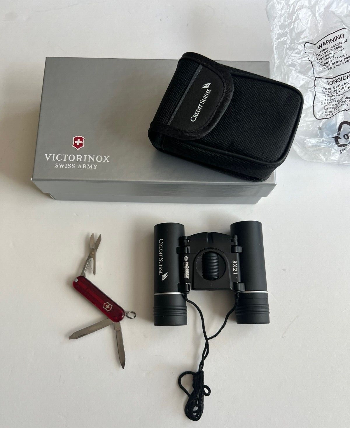 Victorinox Swiss Army Knife & Binocular Set \