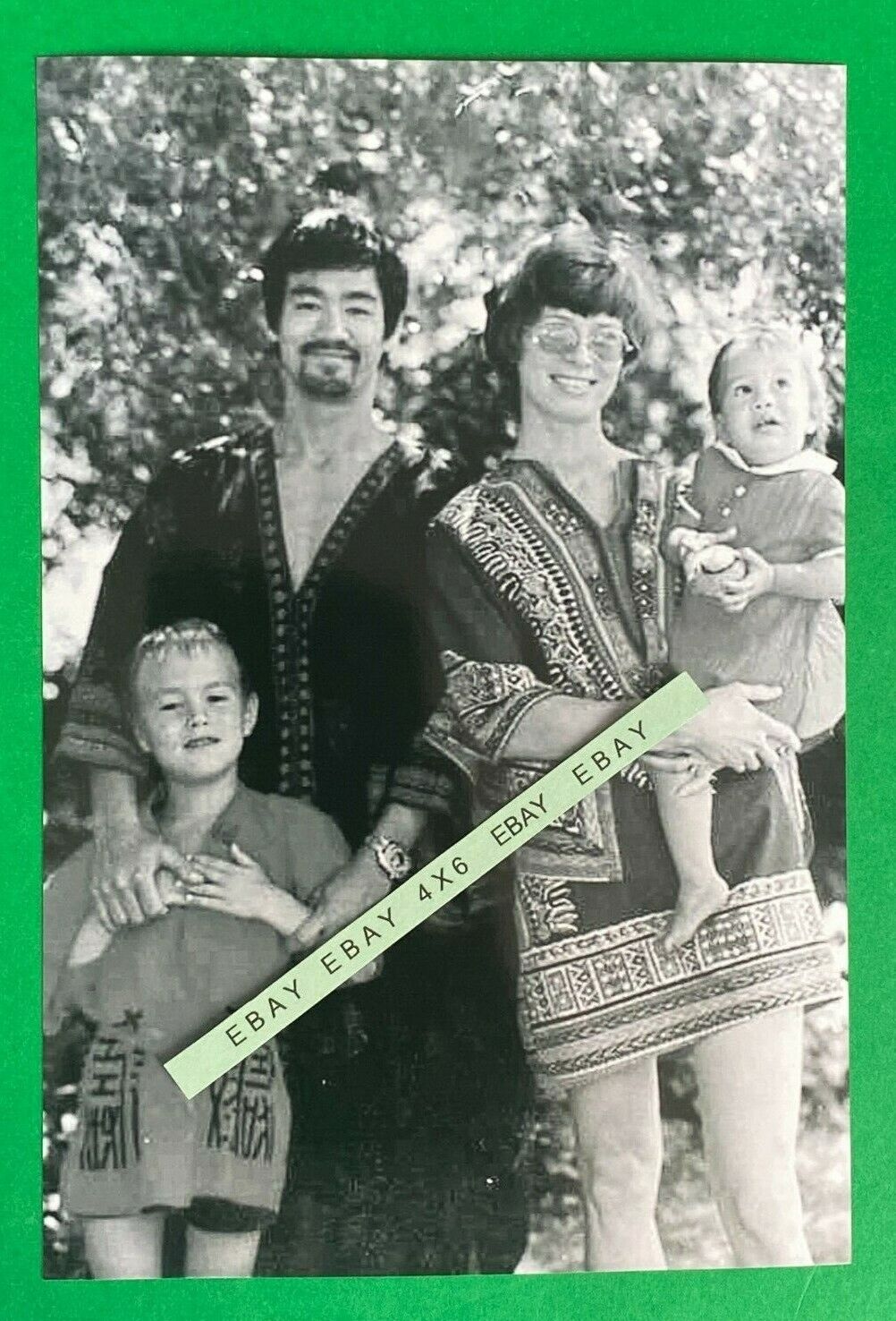 Found 4X6 Photo of Bruce Lee Martial Artist Actor with Family Brandon Lee