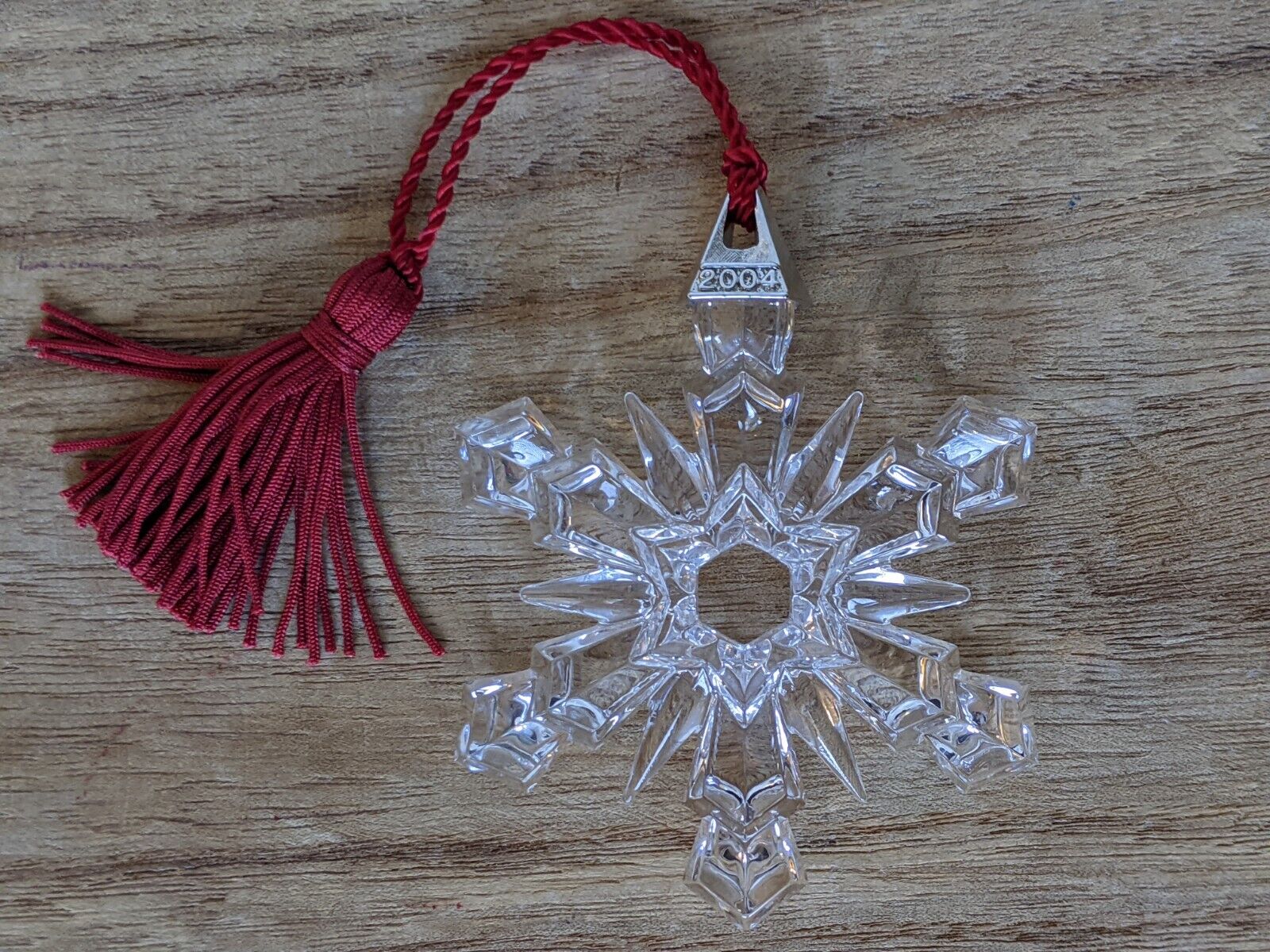  Waterford  Marquis Crystal 2004 annual snowflake ornament ~LOVELY