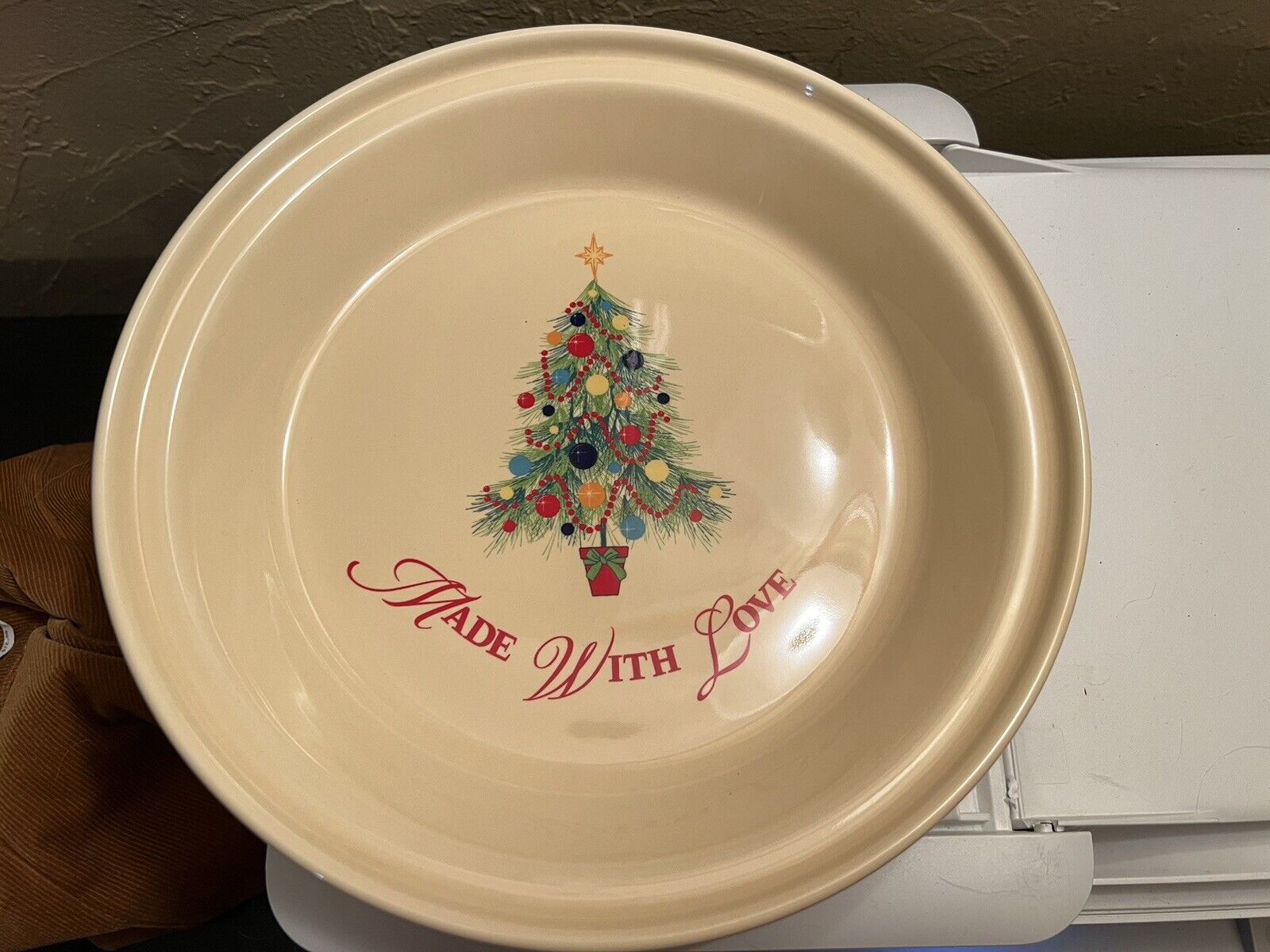 Fiesta Christmas Tree Pie Baking Plate [Ivory]