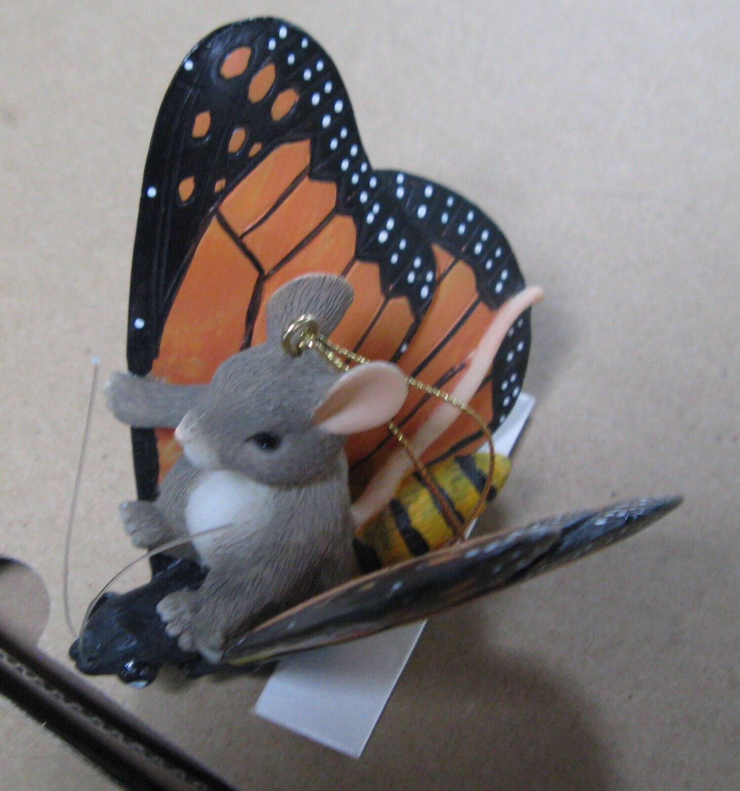 Charming Tails Maxine’s Butterfly Ride Christmas Ornament Fitz Floyd cute mouse