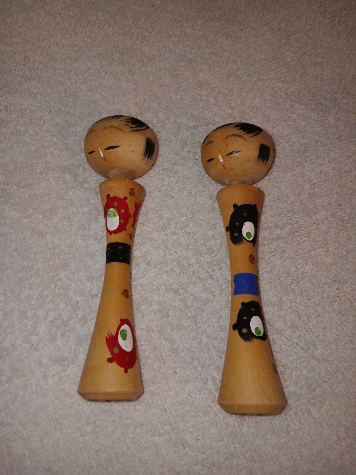 Vintage Pair Of Japanese Kokeshi Wood Nodder Dolls 4.5\