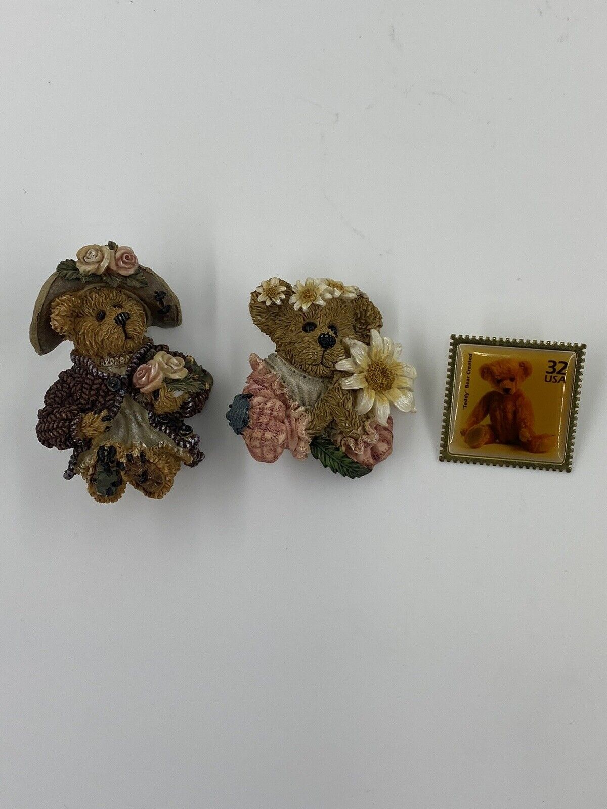 Lot of 3 Vintage Boyds Bears Pins - Brooches - Mothers Day Flowers &  Stamp Bear