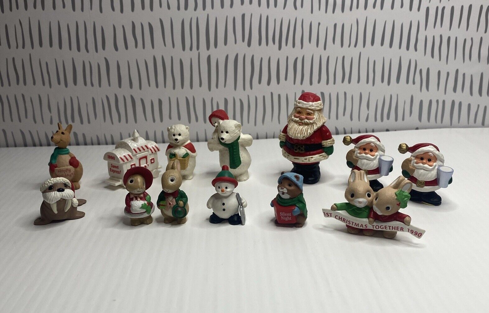 Lot Of 13 Vintage Hallmark Merry Miniatures 1990 Christmas Winter Holiday Santa
