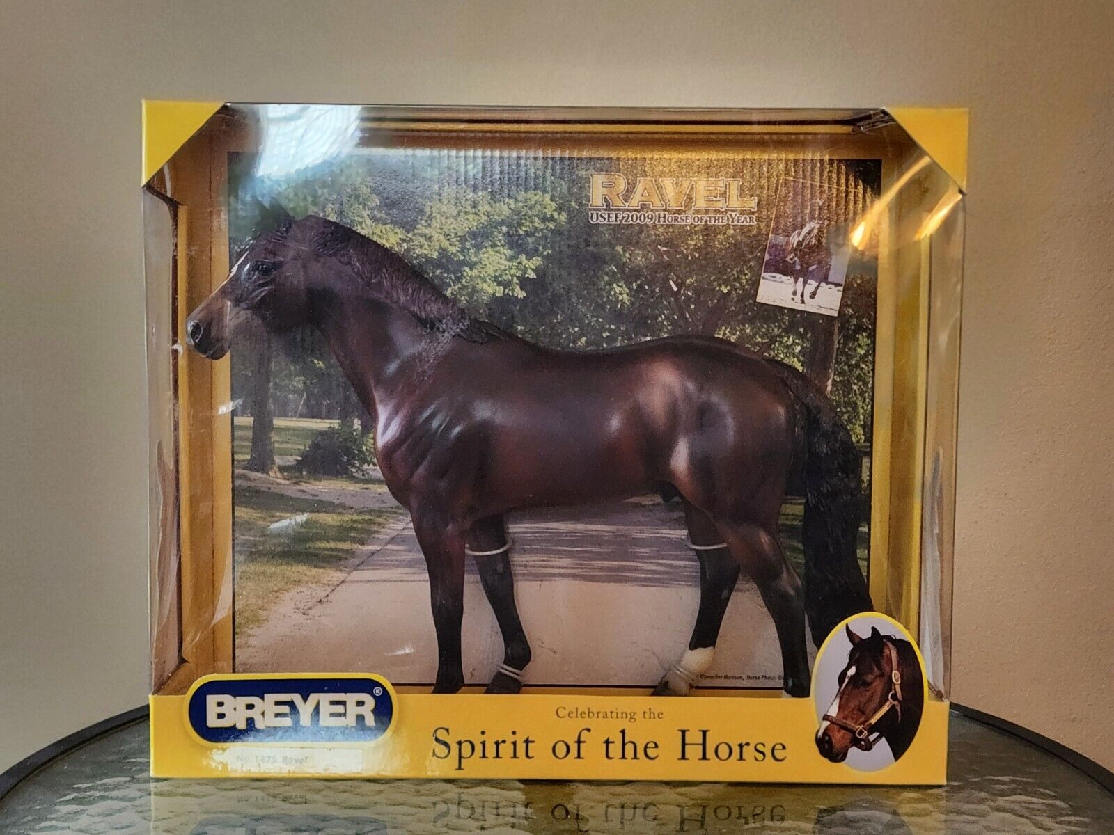 Breyer Traditional Model Horse Ravel, Idocus Mold, Dark Bay