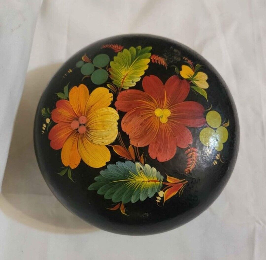 Vintage Russian Folk Art; Black Lacquer Round Trinket Box with Beautiful Floral