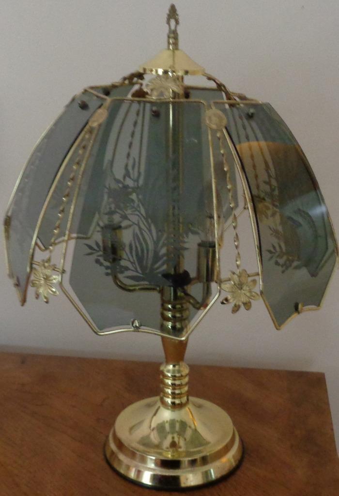 Beautiful Etched Glass Paneled Table Lamp – Touch Technology – VGC – WORKS GREAT