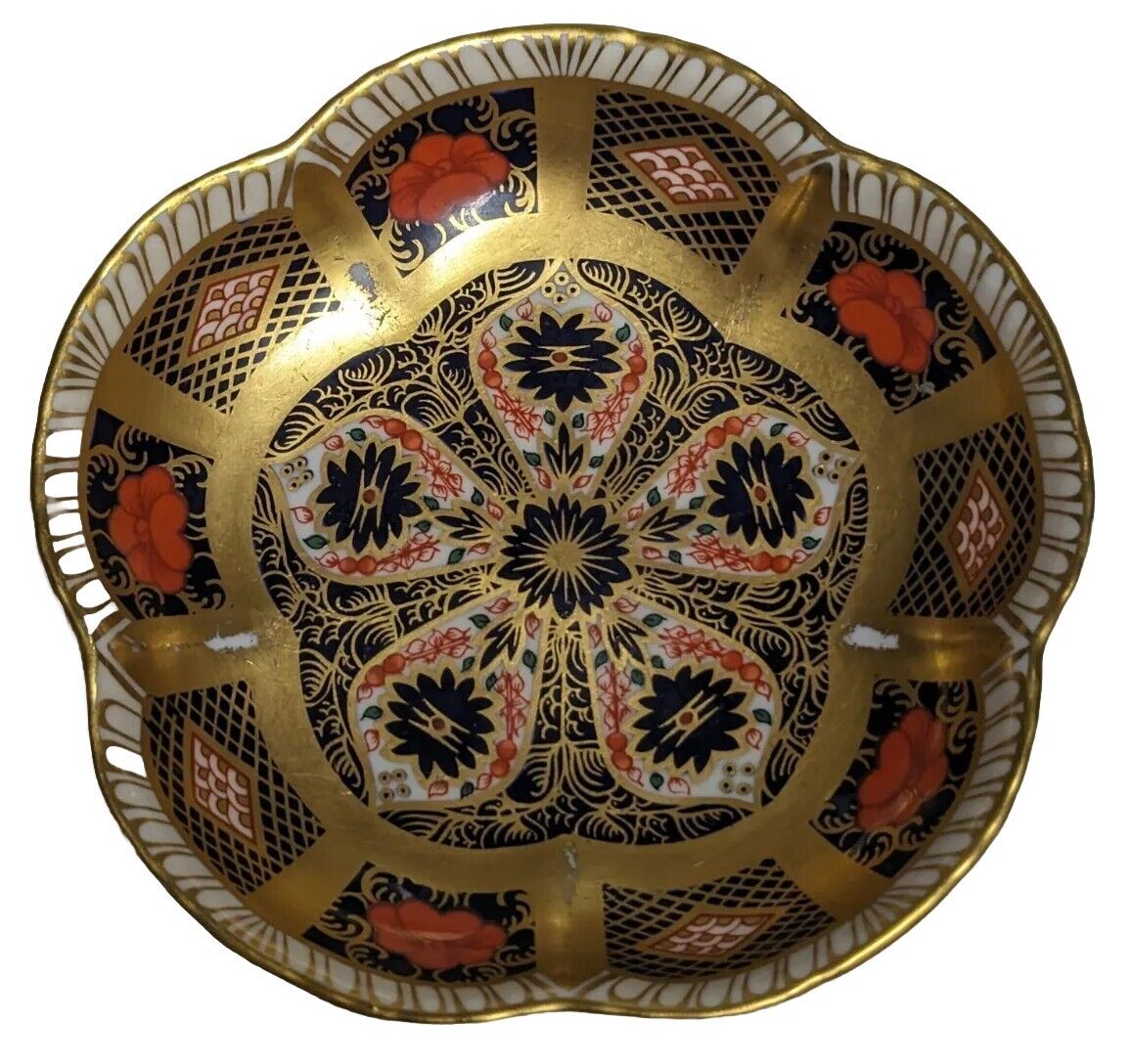 Vintage Royal Crown Derby Imari 1128  Porcelain Hand Painted 4.5” Trinket Dish