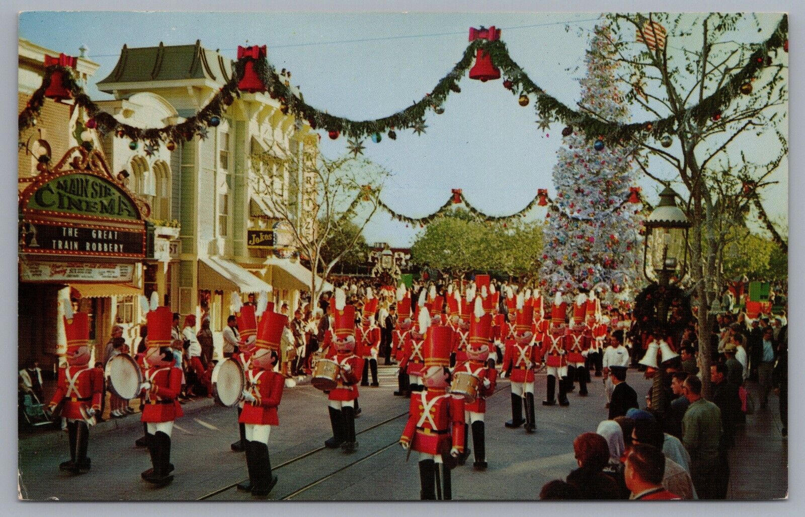 Disneyland Christmas Parade Toy Soldiers 1-273 Postcard