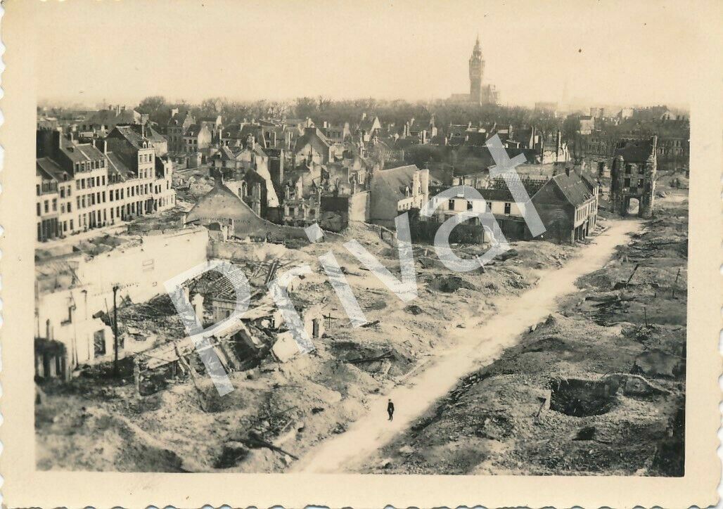 Photo Wk II Panorama City Ruins Destruction Houses Eastern Front F1.26