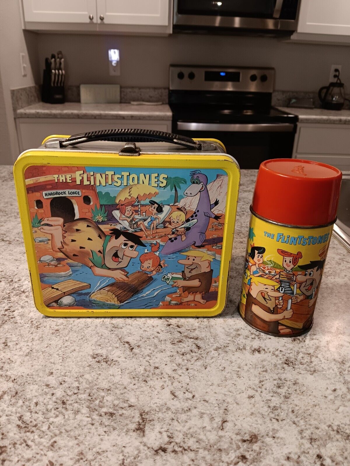 1964 The Flintstones Lunch Box & Thermos * Vintage *  Lunchbox RARE CANADIAN kit