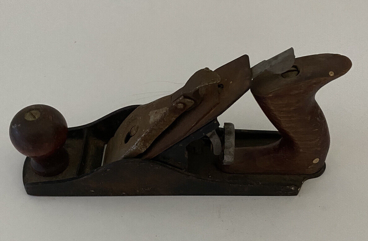 Vintage Unbranded Carpenter\'s Wood Hand Plane Tool 9.5” Made in USA