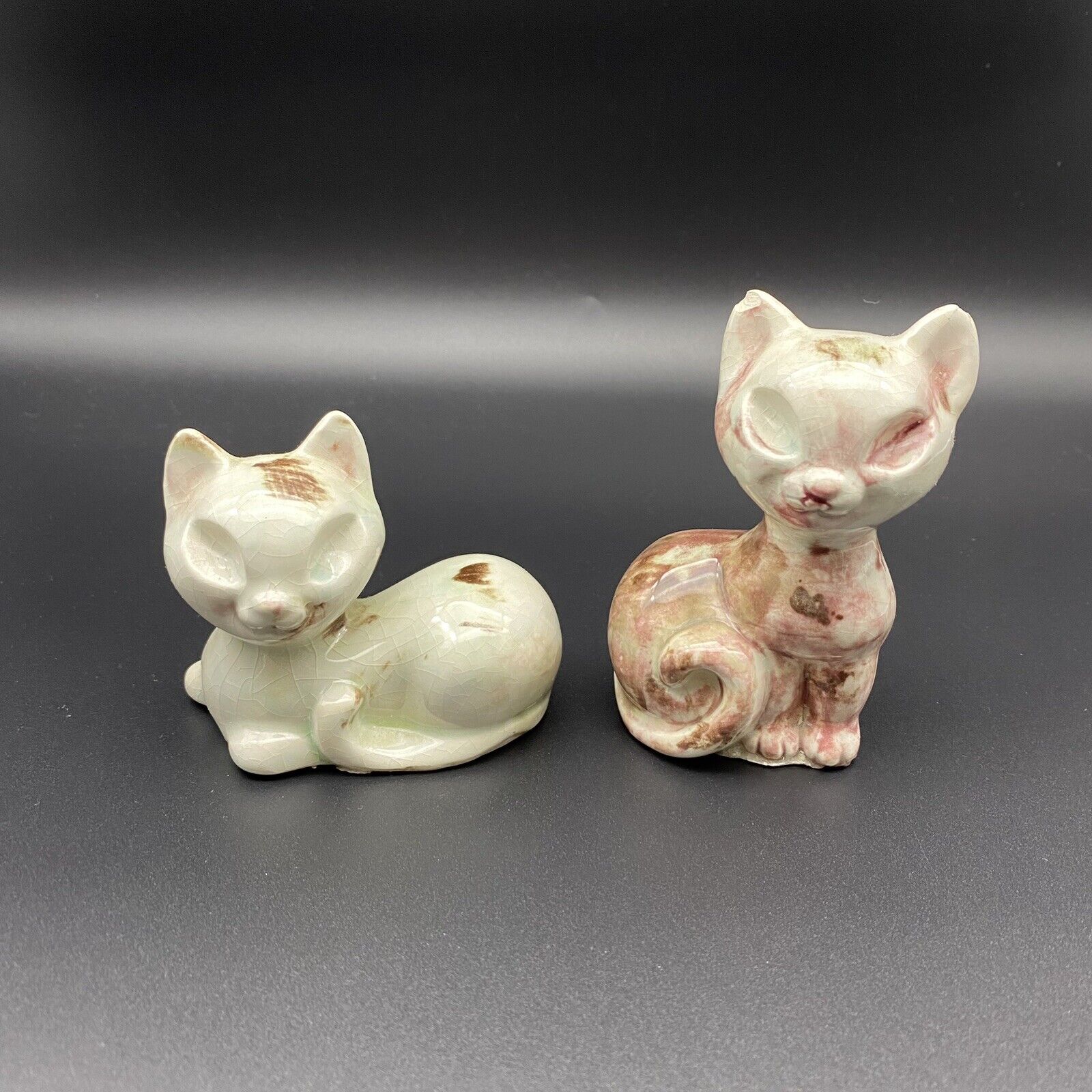 Set of 2 vintage ceramic cats white & brown