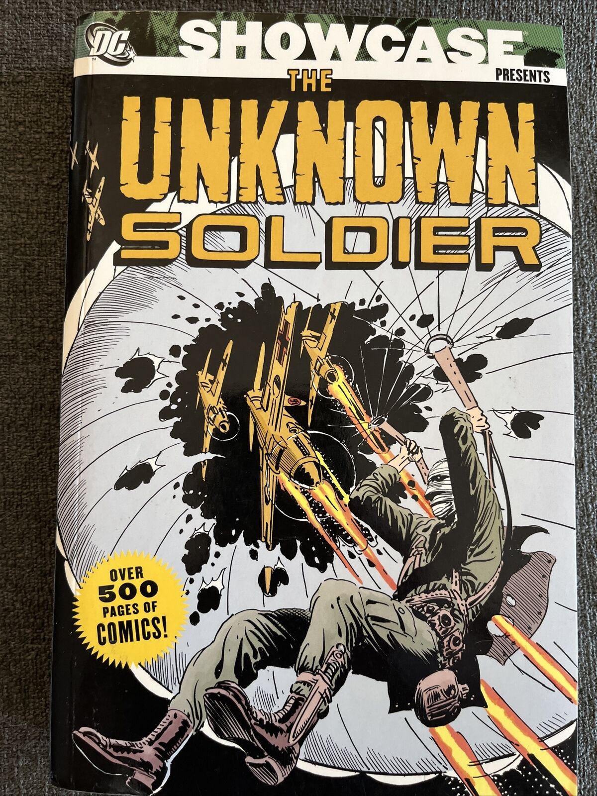 Showcase Presents: the Unknown Soldier #1 (DC Comics 2006 January 2007)