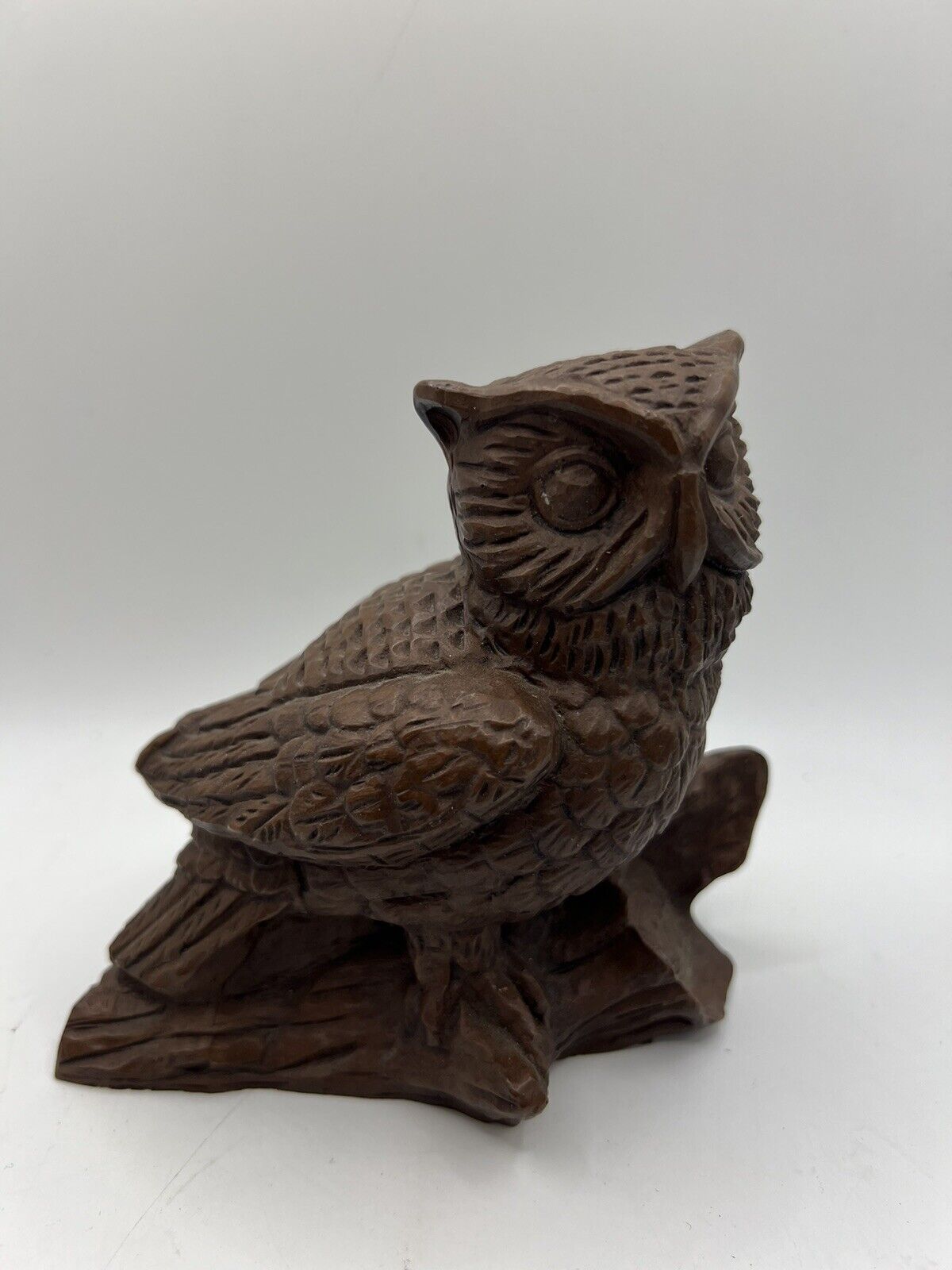 Vintage 1989 Red Mill Mfg. Owl on a Log Pecan Shell Figurine Handcrafted 4.5\