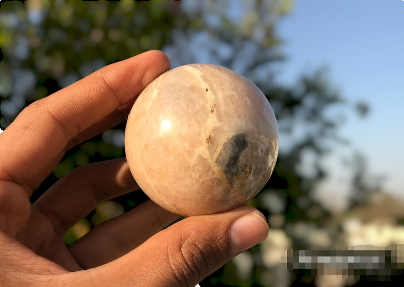 Small 50MM A+ Natural Peach Moon Stone Metaphysical Healing Chakra Sphere Ball
