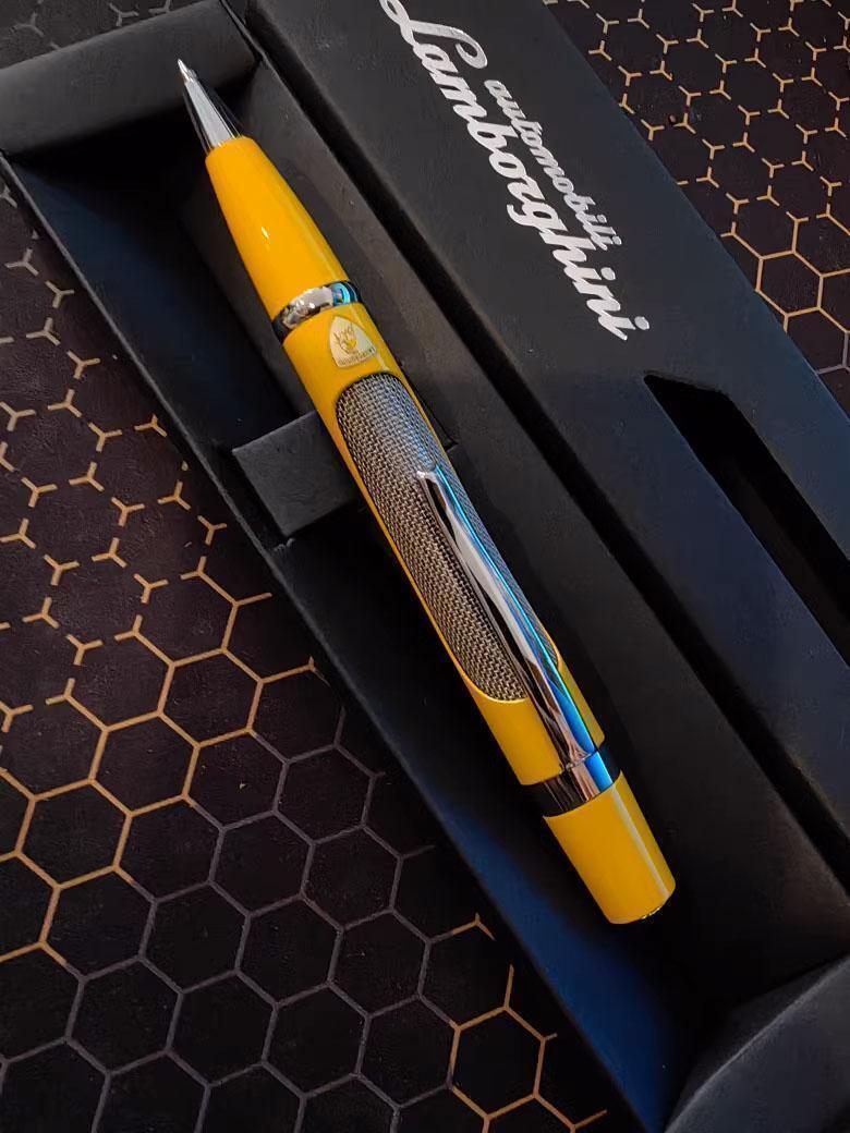 RARE “Lamborghini”  Novelty Yellow Logo Pen Black ink & original Box From Japan