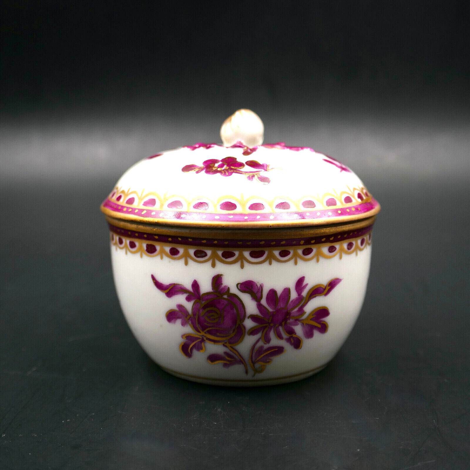 Dresden Carl Thieme Trinket Box Lidded Porcelain Hand Painted Floral Antique