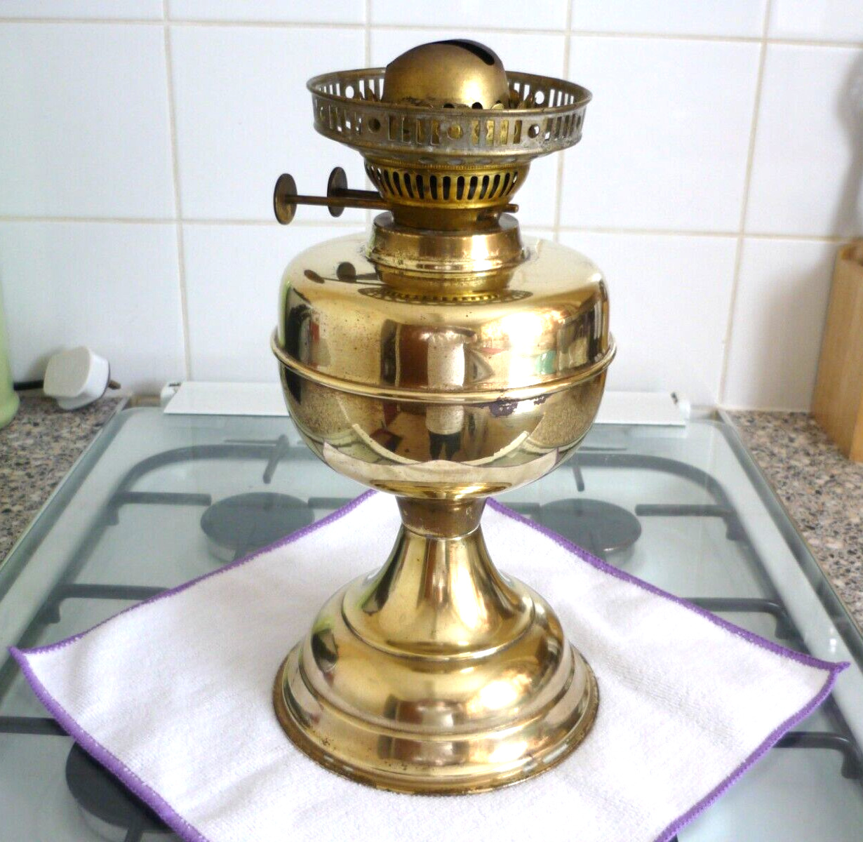 Vintage Original Brass Oil Lamp Base With Duplex {SHS} Burner Working Condition.