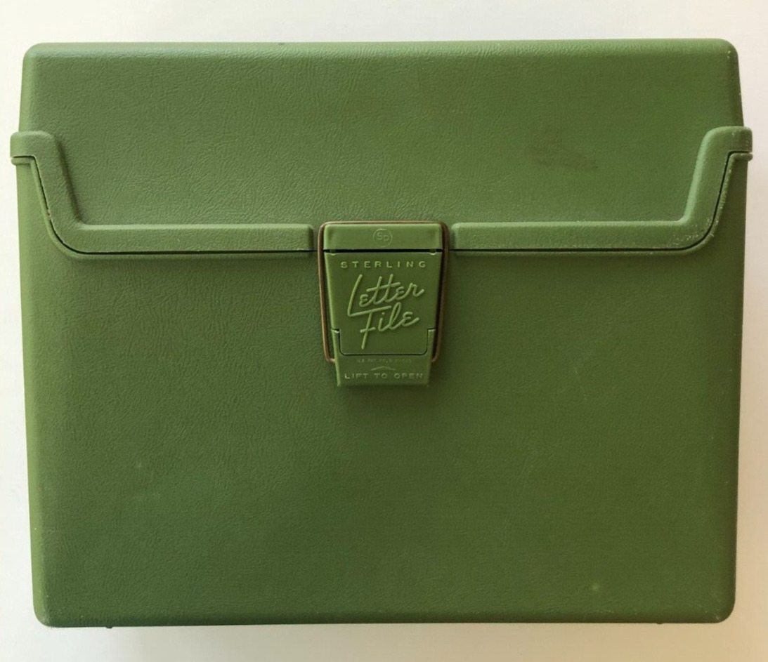Vintage 70\'s Sterling Letter File Storage Box - Avocado Green