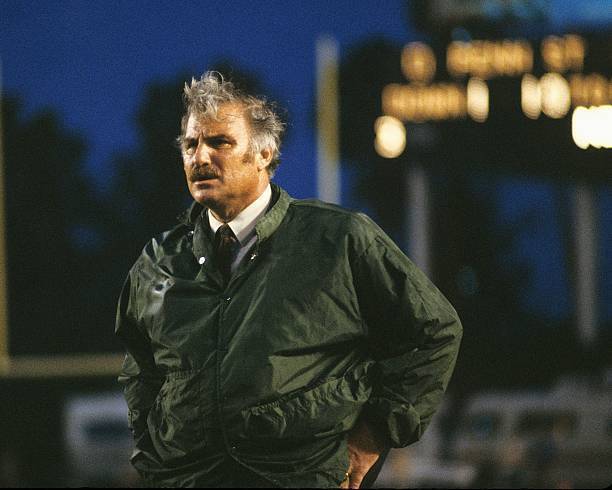 Coach Howard Schnellenberger University Of Miami Hurricanes 1980s Old Photo 1