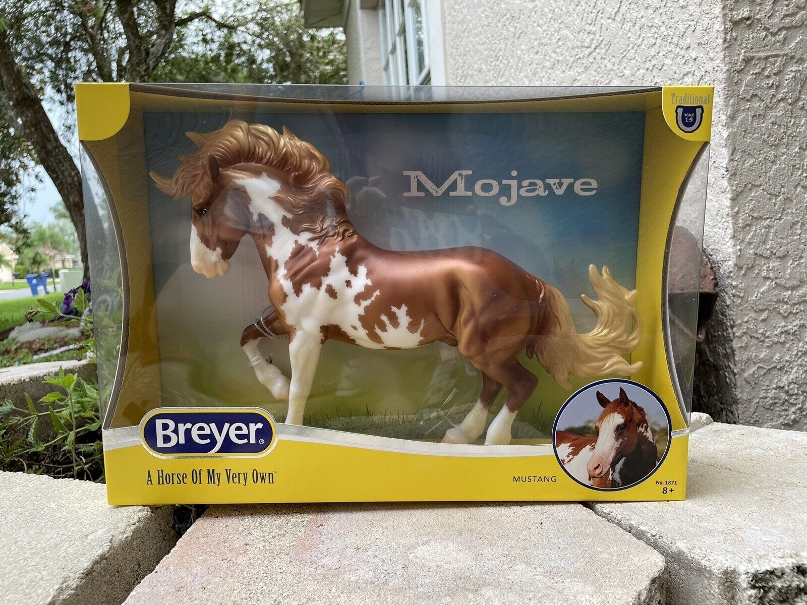 New NIB NICE Breyer Horse #1871 Mojave Pinto Mustang Stallion Fireheart Mid-Year